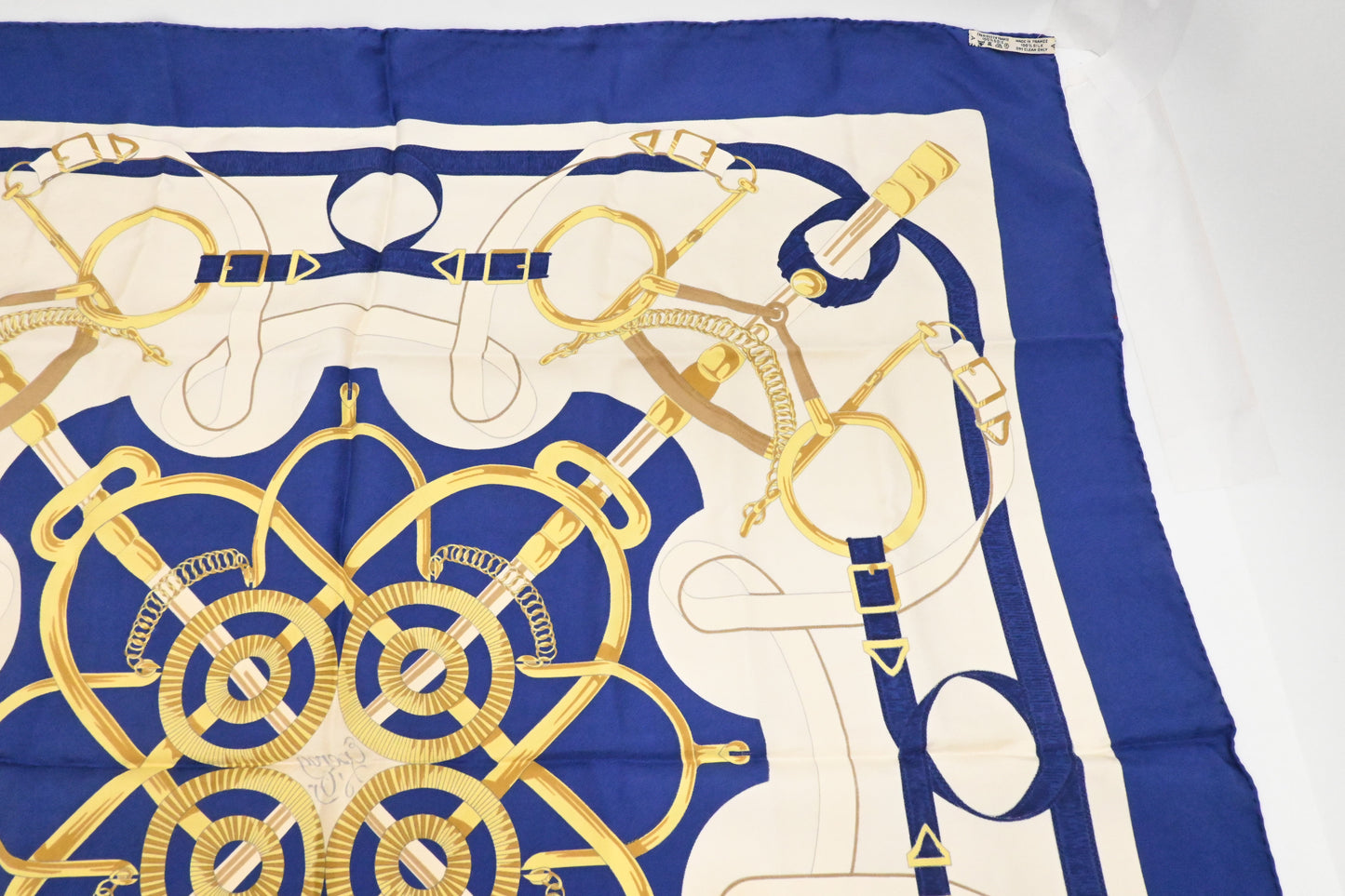 Hermes 'Eperon D'or' Carre 90 in Blue and Cream Silk