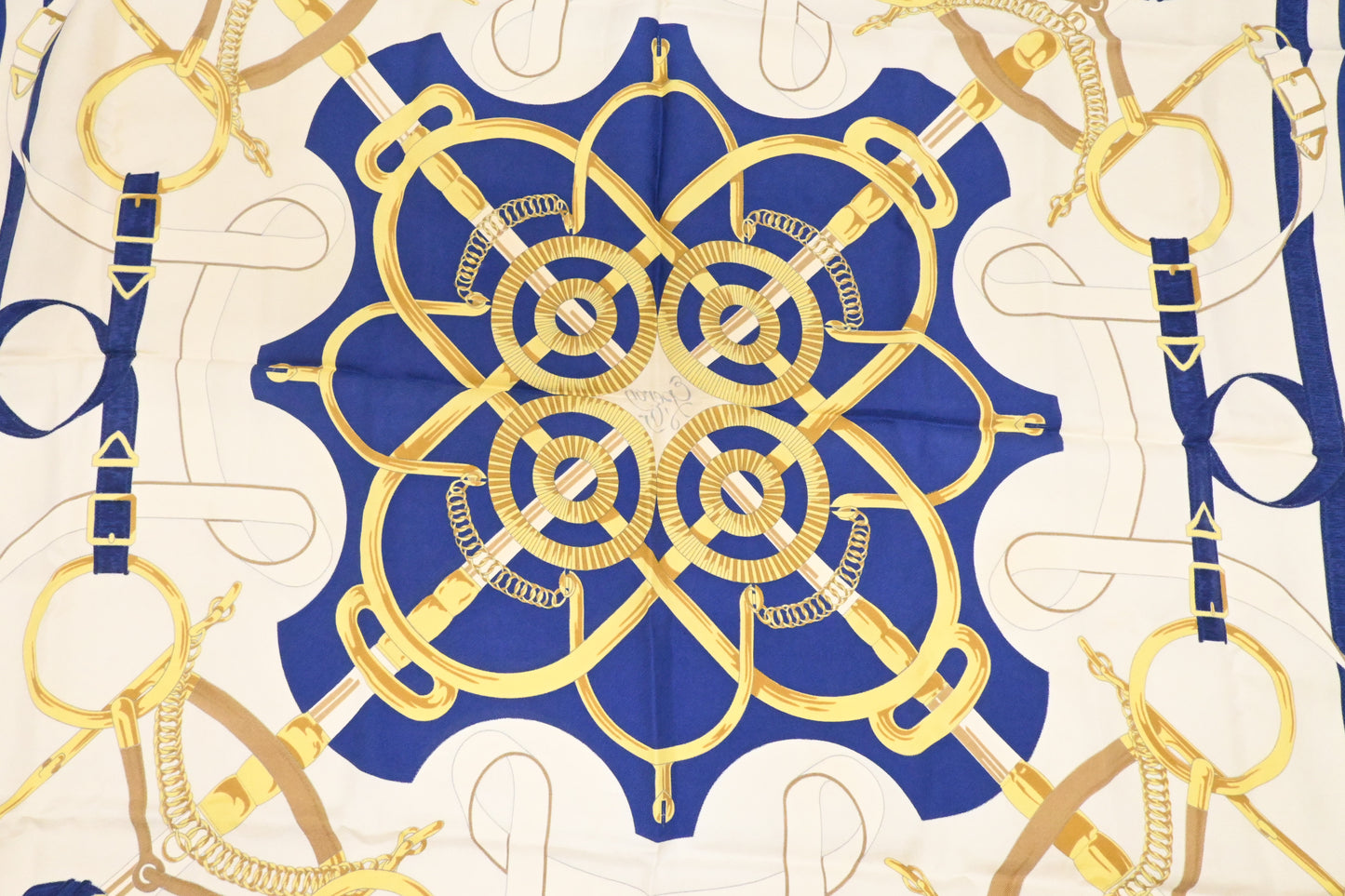 Hermes 'Eperon D'or' Carre 90 in Blue and Cream Silk