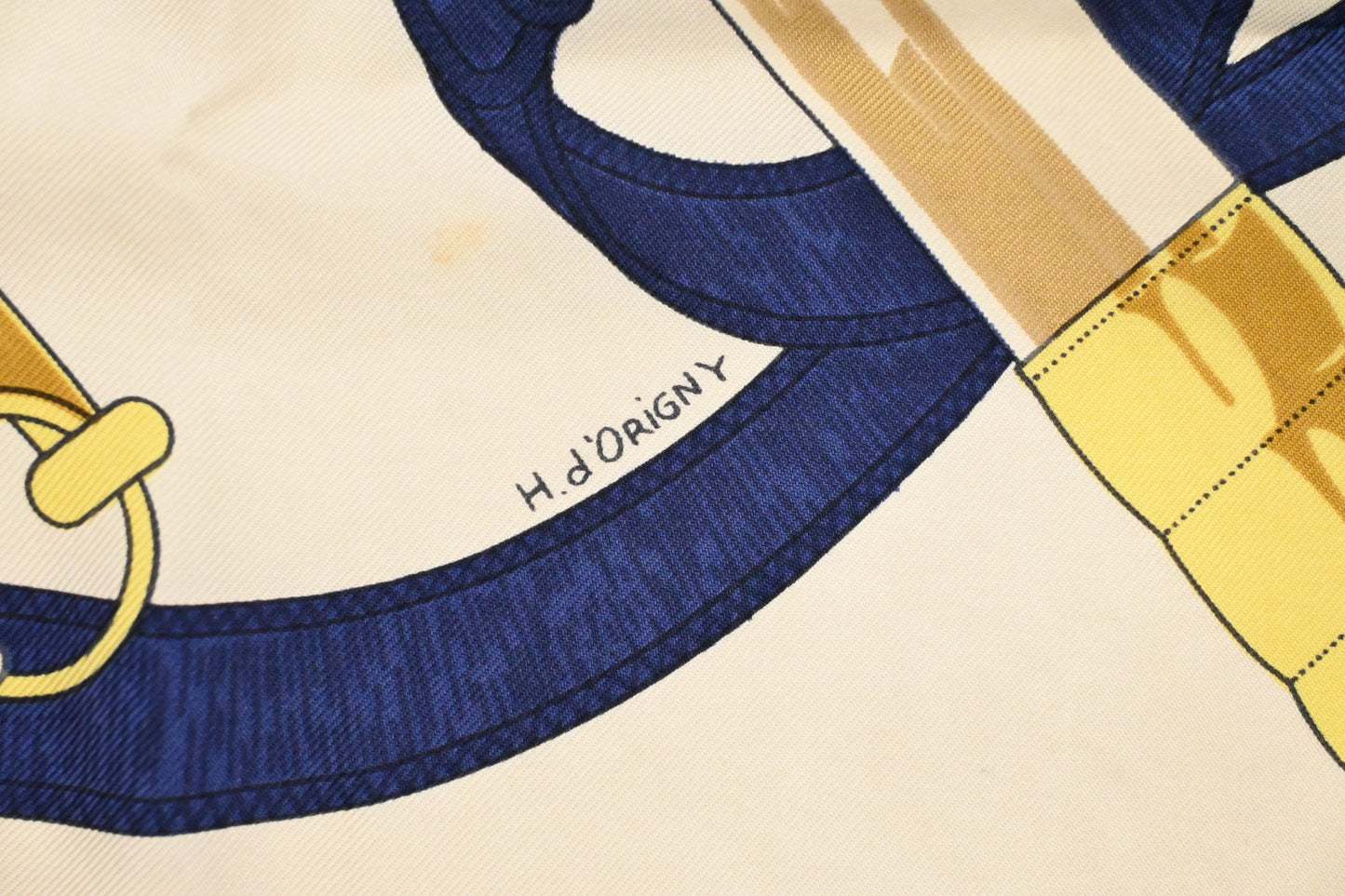 Hermes 'Eperon D'or' Carre 90 in Blue and Cream Silk