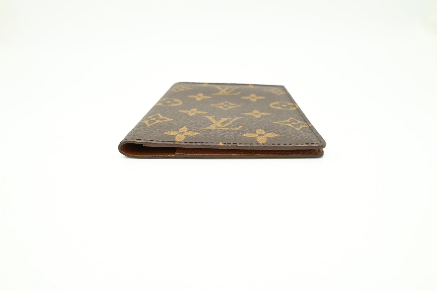 Louis Vuitton Passport Case in Monogram Canvas