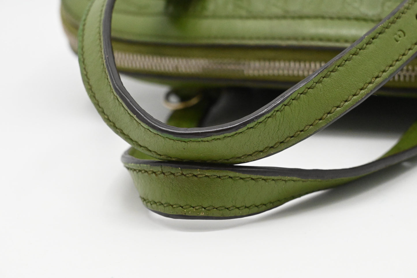 Gucci Dome Shoulder Bag in Green Micro Guccissima Leather