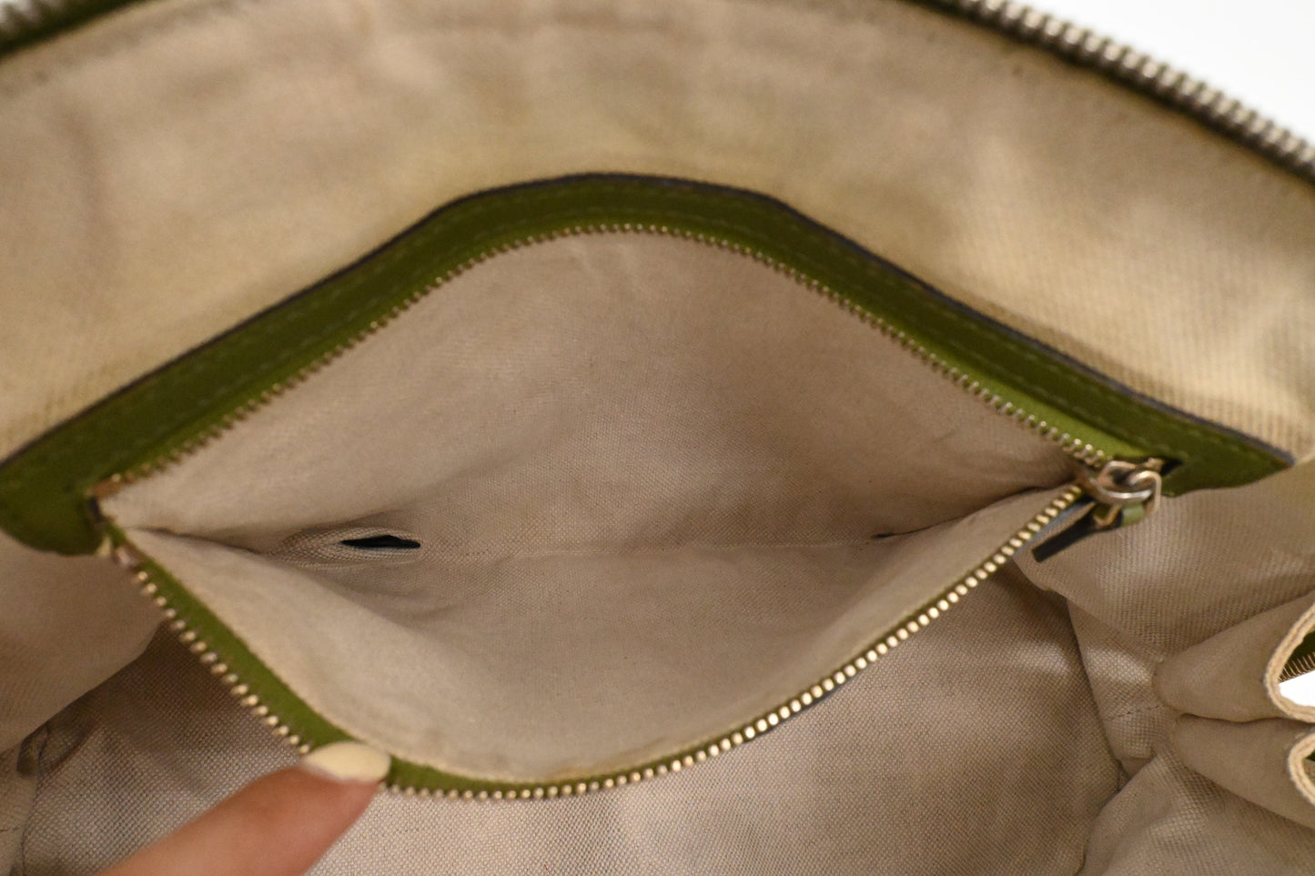 Gucci Dome Shoulder Bag in Green Micro Guccissima Leather