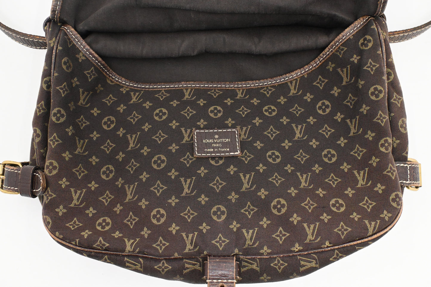 Louis Vuitton Saumur 30 in Fusain Minilin Canvas