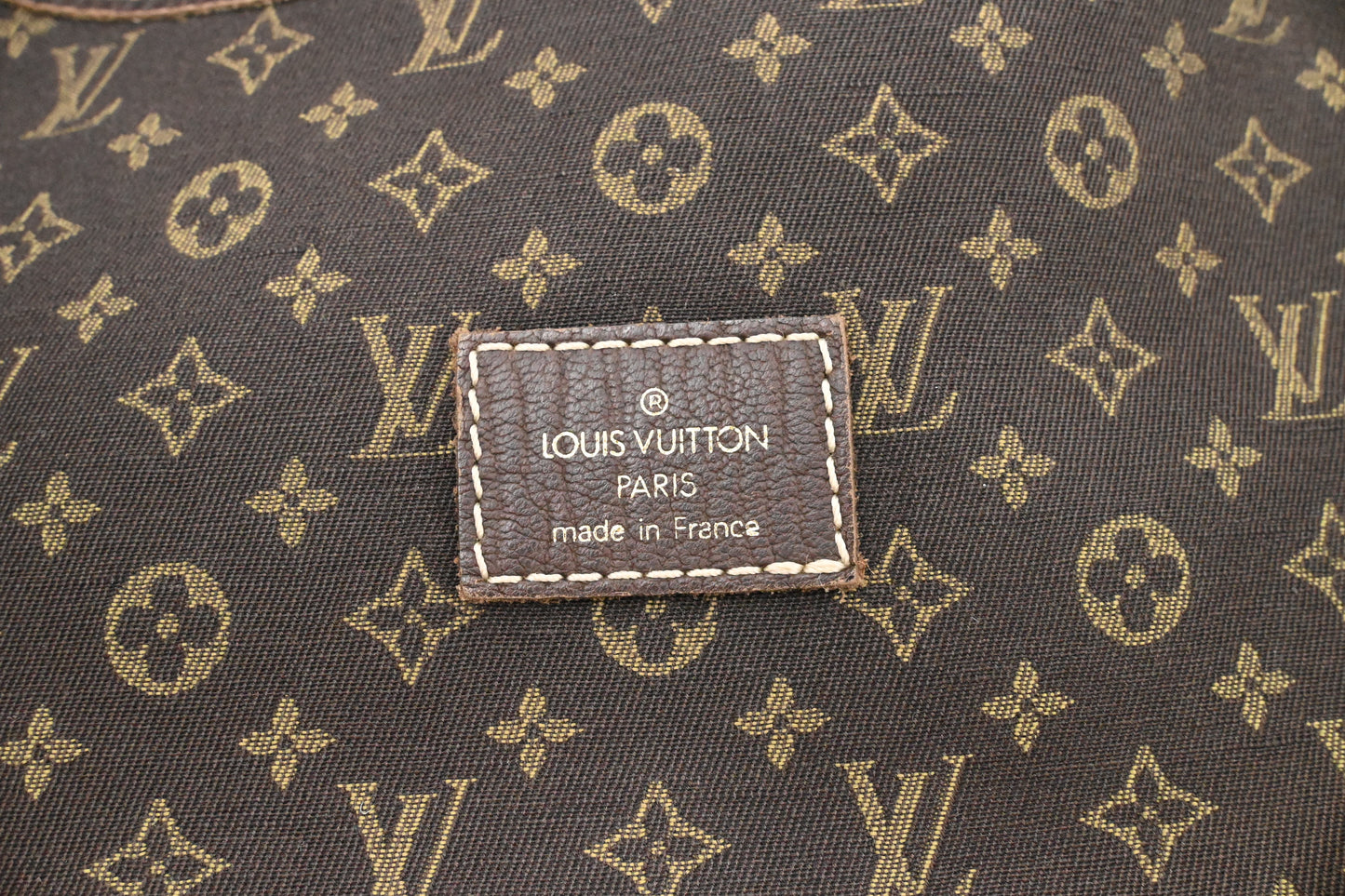 Louis Vuitton Saumur 30 in Fusain Minilin Canvas