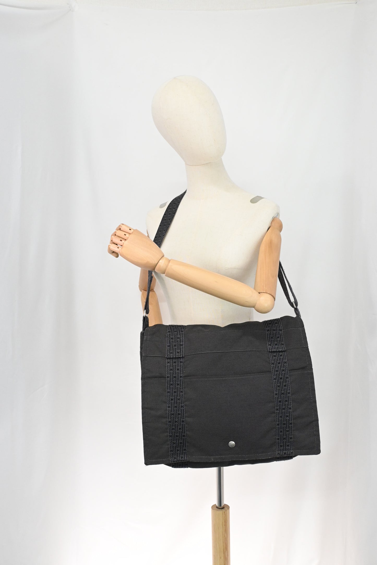 Hermes Bassus Messenger Bag in Gray Herline Canvas
