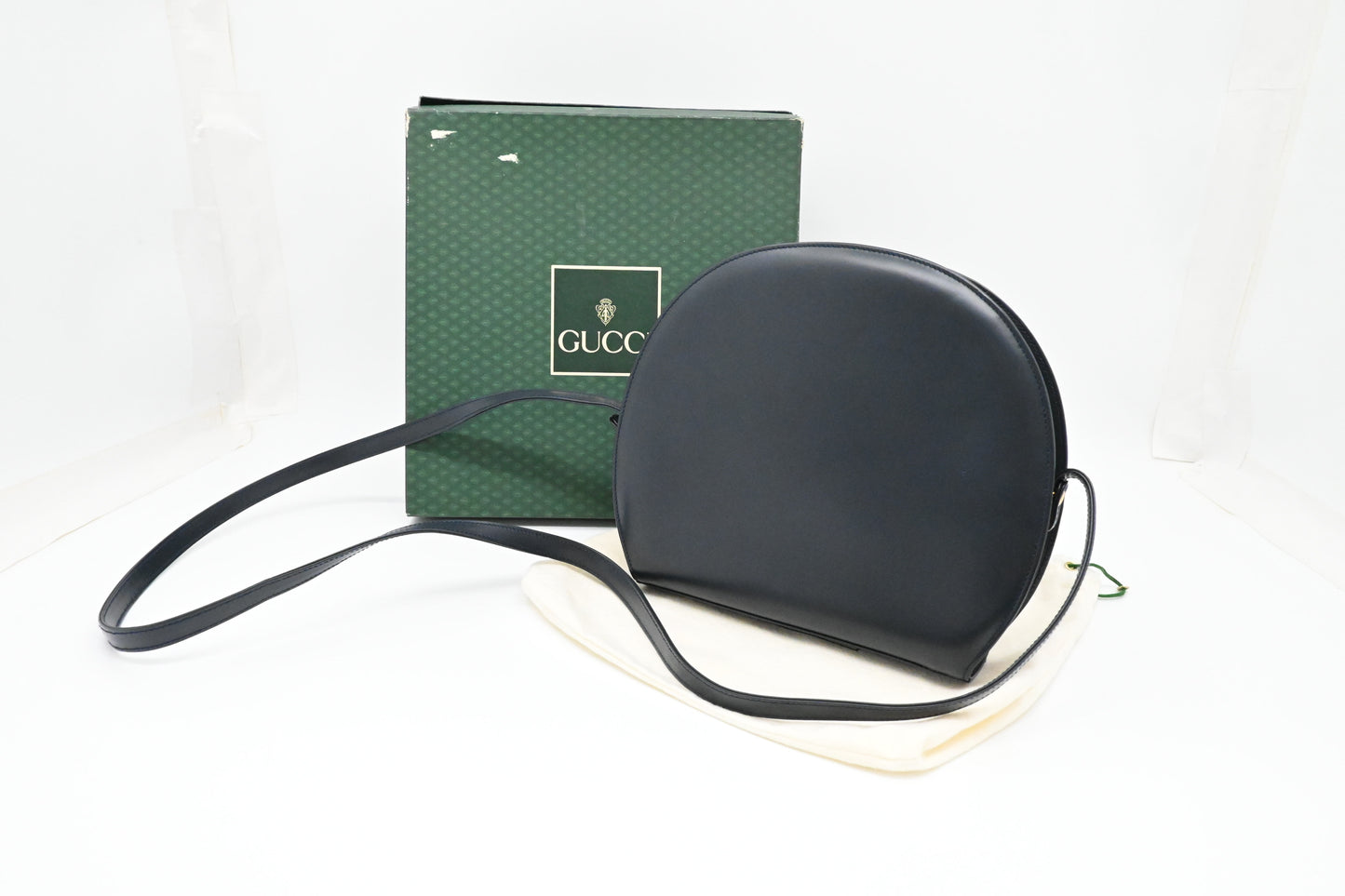 Gucci Round Shoulder Bag in Navy Blue Leather