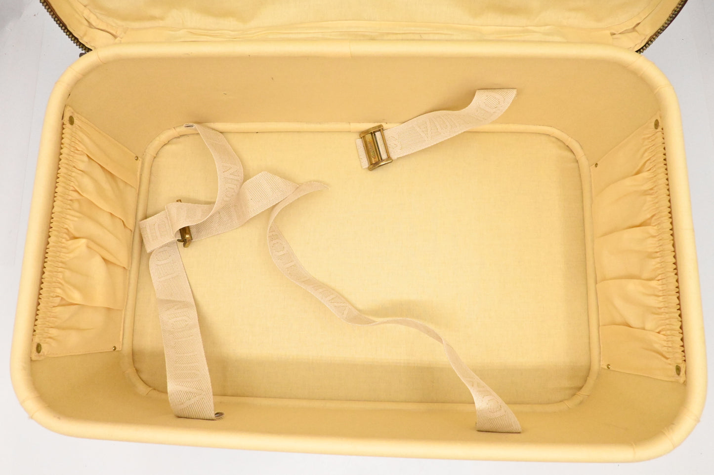 Louis Vuitton Stratos 50 in Monogram Canvas