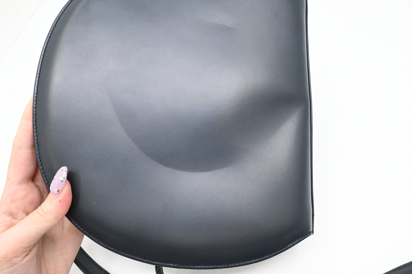 Gucci Round Shoulder Bag in Navy Blue Leather