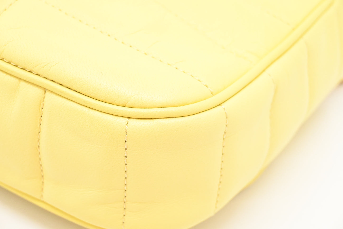 Celine Chain Shoulder Bag in Yellow Leather