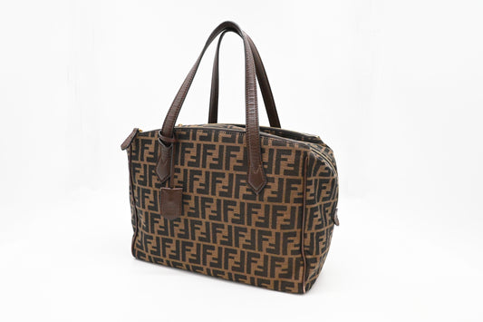 Fendi Shoulder Bag in Zucca Canvas