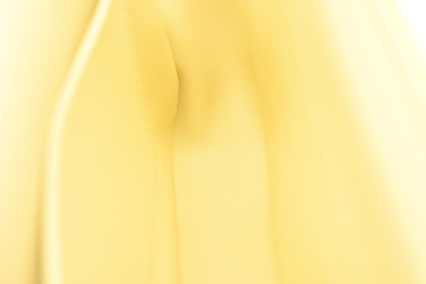 Celine Chain Shoulder Bag in Yellow Leather