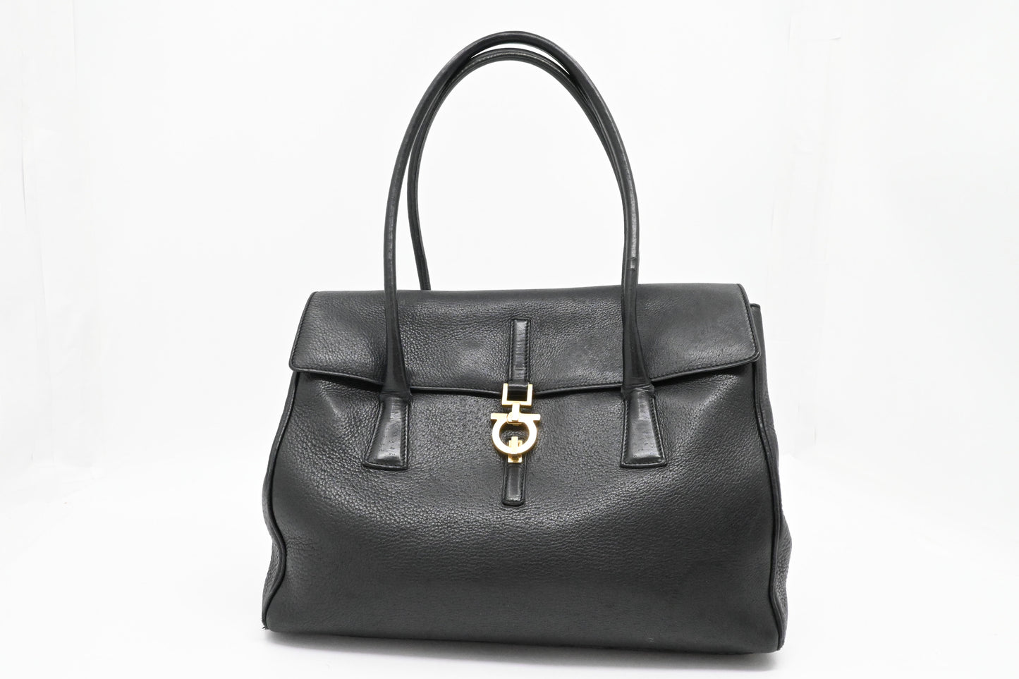 Ferragamo Ganicini Shoulder Bag in Black Boarskin Leather