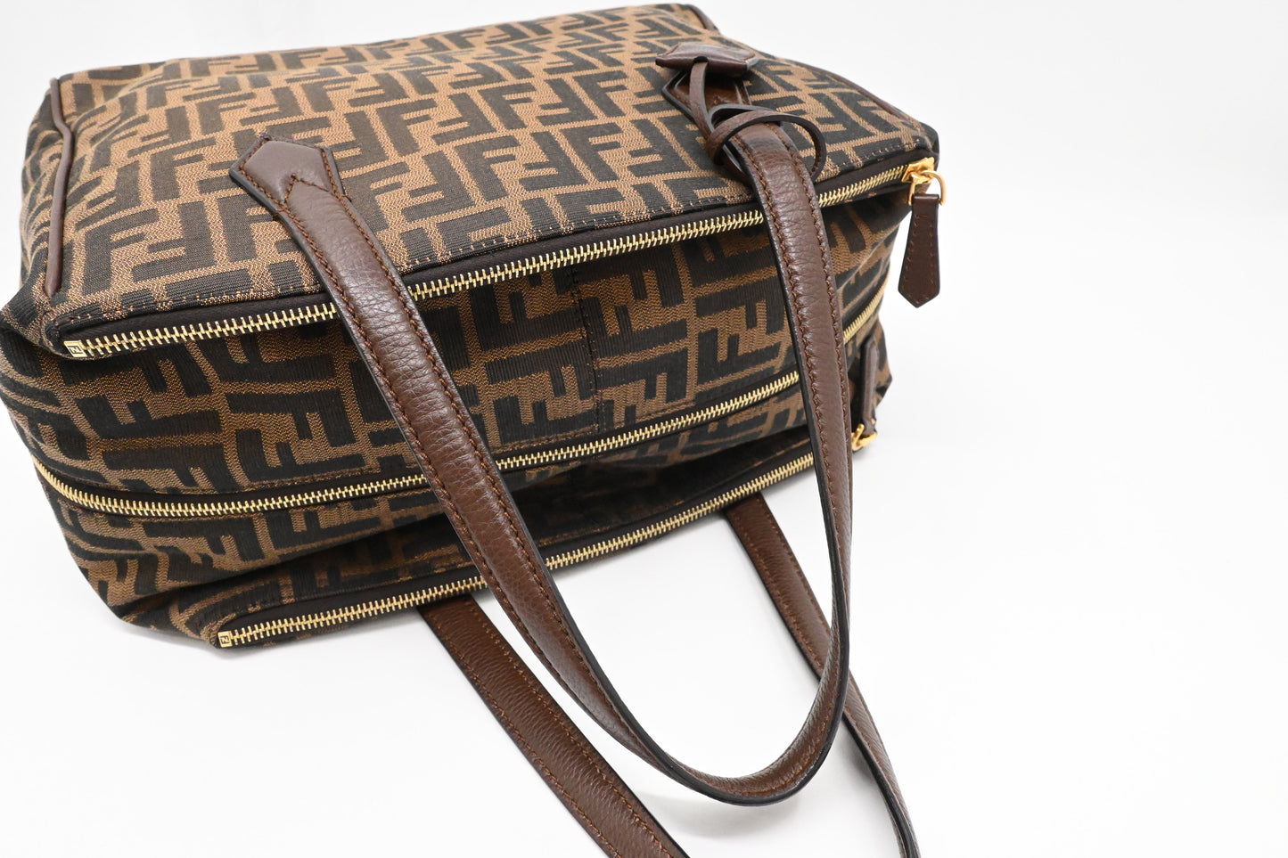 Fendi Shoulder Bag in Zucca Canvas