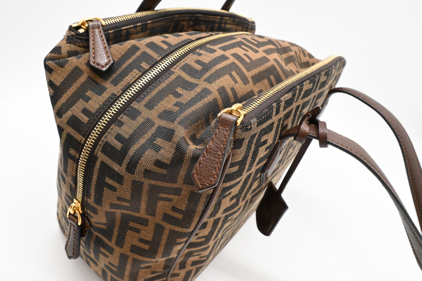 Fendi Shoulder Bag in Zucca Canvas