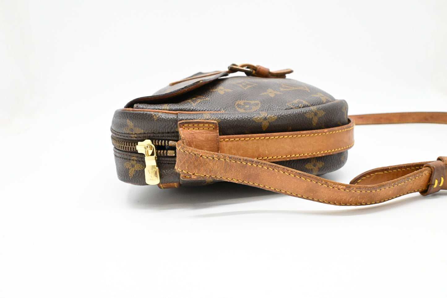 Louis Vuitton Jeune Fille in Monogram Canvas