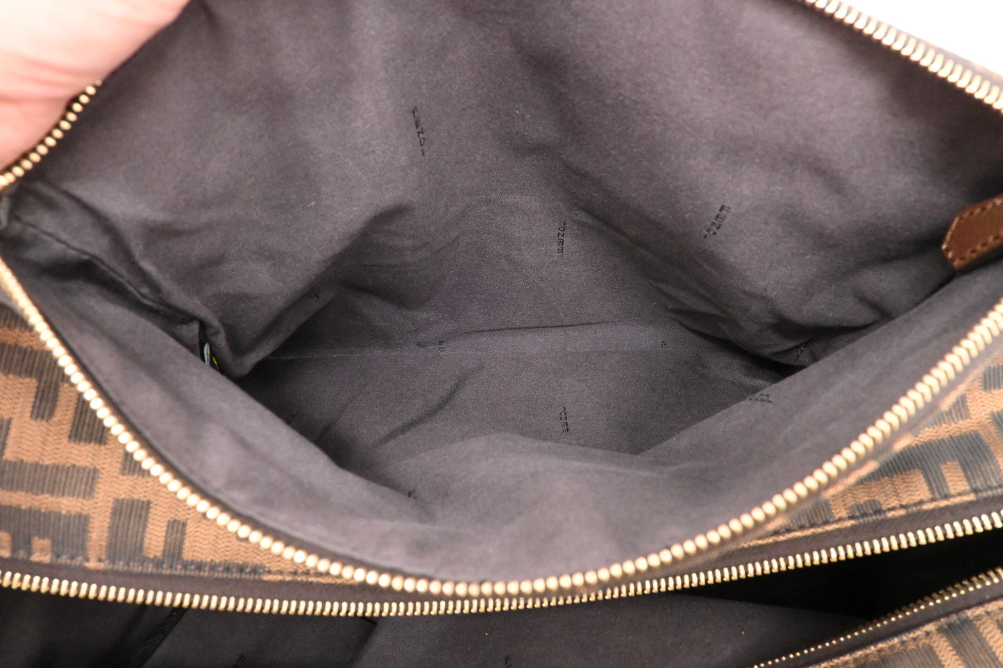 Fendi Shoulder Bag in Zucca Canvas