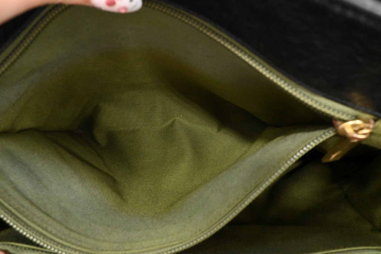 Ferragamo Ganicini Shoulder Bag in Black Boarskin Leather