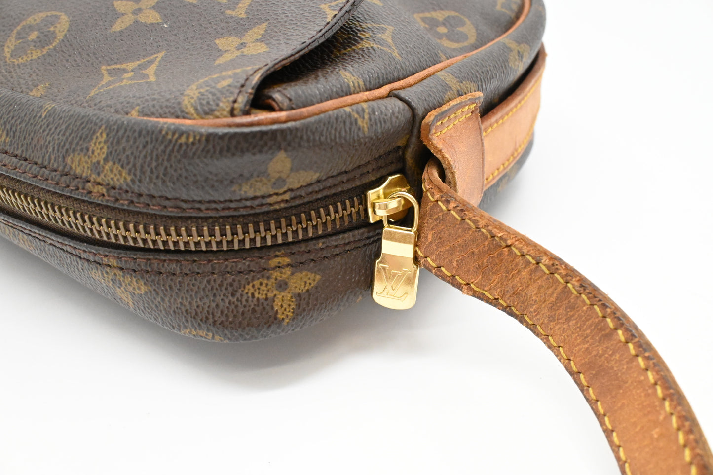 Louis Vuitton Jeune Fille in Monogram Canvas