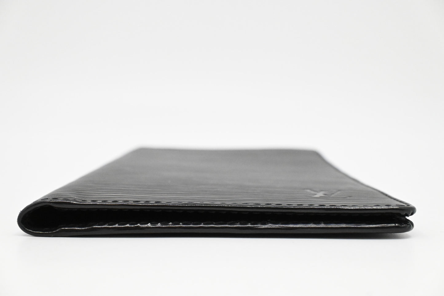 Louis Vuitton Bifold Wallet in Black Epi Leather