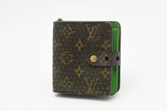 Louis Vuitton Zippy Compact Wallet in Green Perforated Monogram Canvas