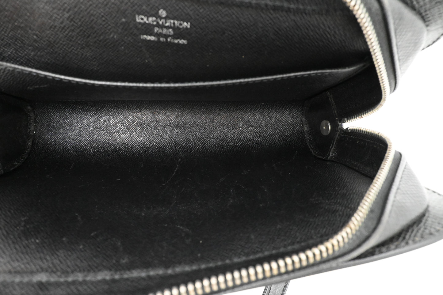 Louis Vuitton Baikal in Black Taiga Leather