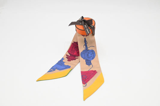 Hermes 'Merveilleuses Lanternes' Twilly in Beige Multicolor Silk