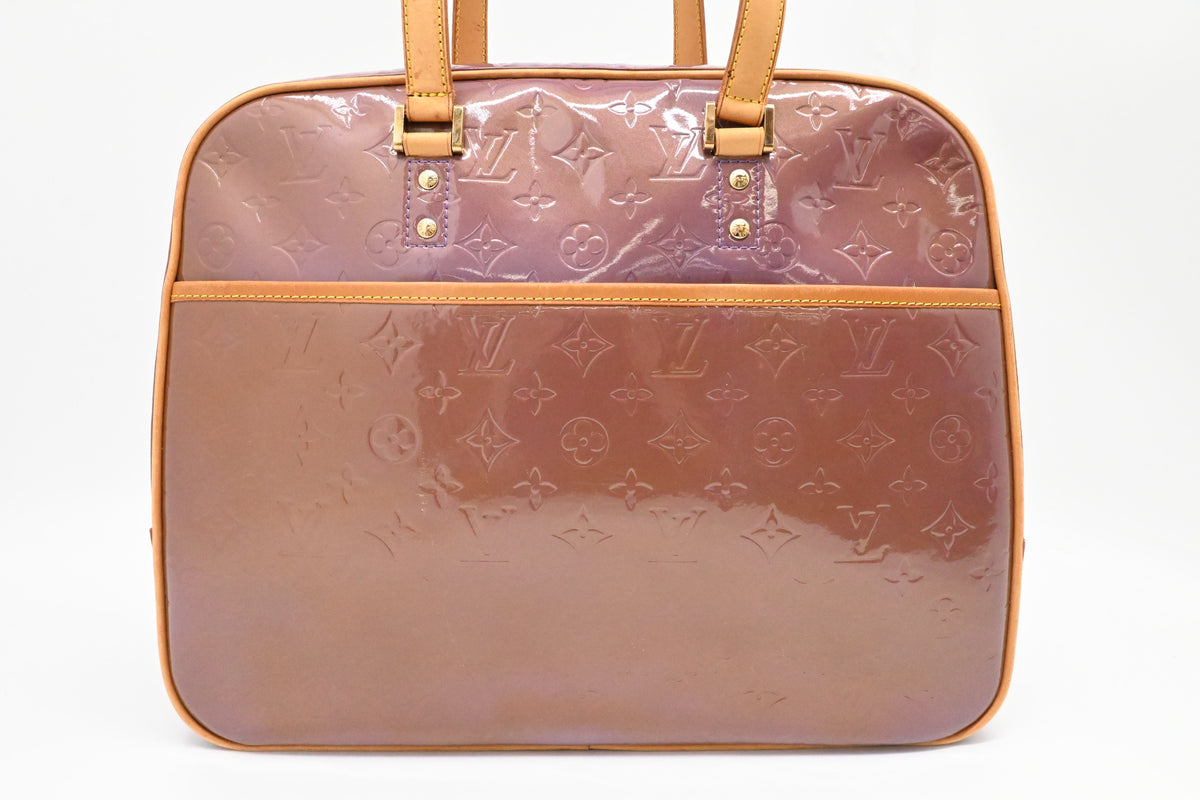 Louis Vuitton Sutton in Purple Vernis Leather