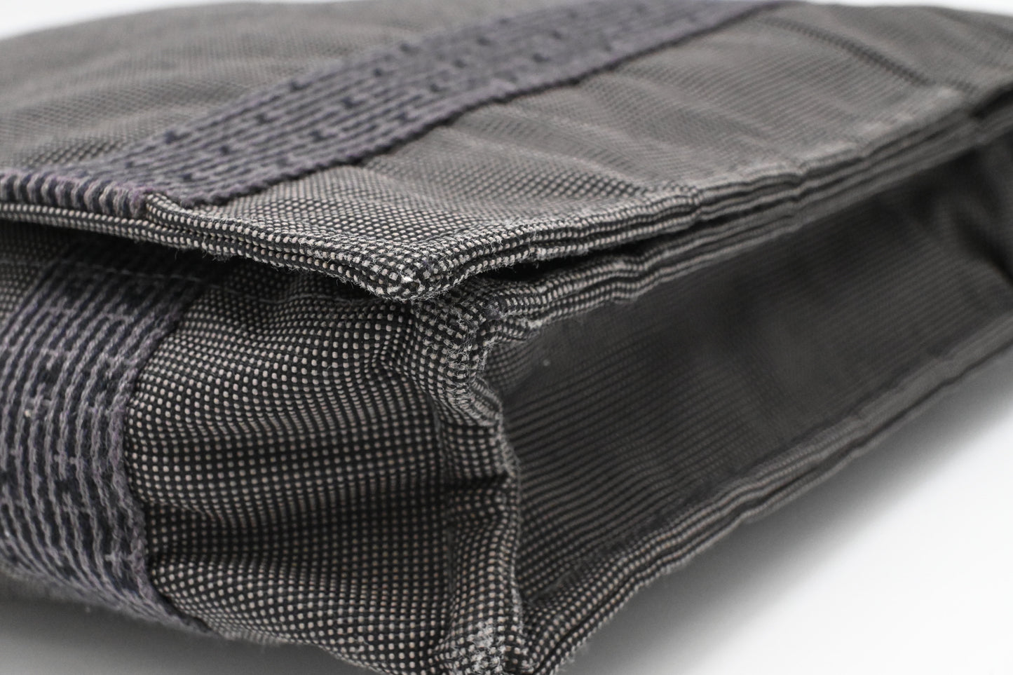 Hermes Bassus Messenger Bag in Gray Herline Canvas
