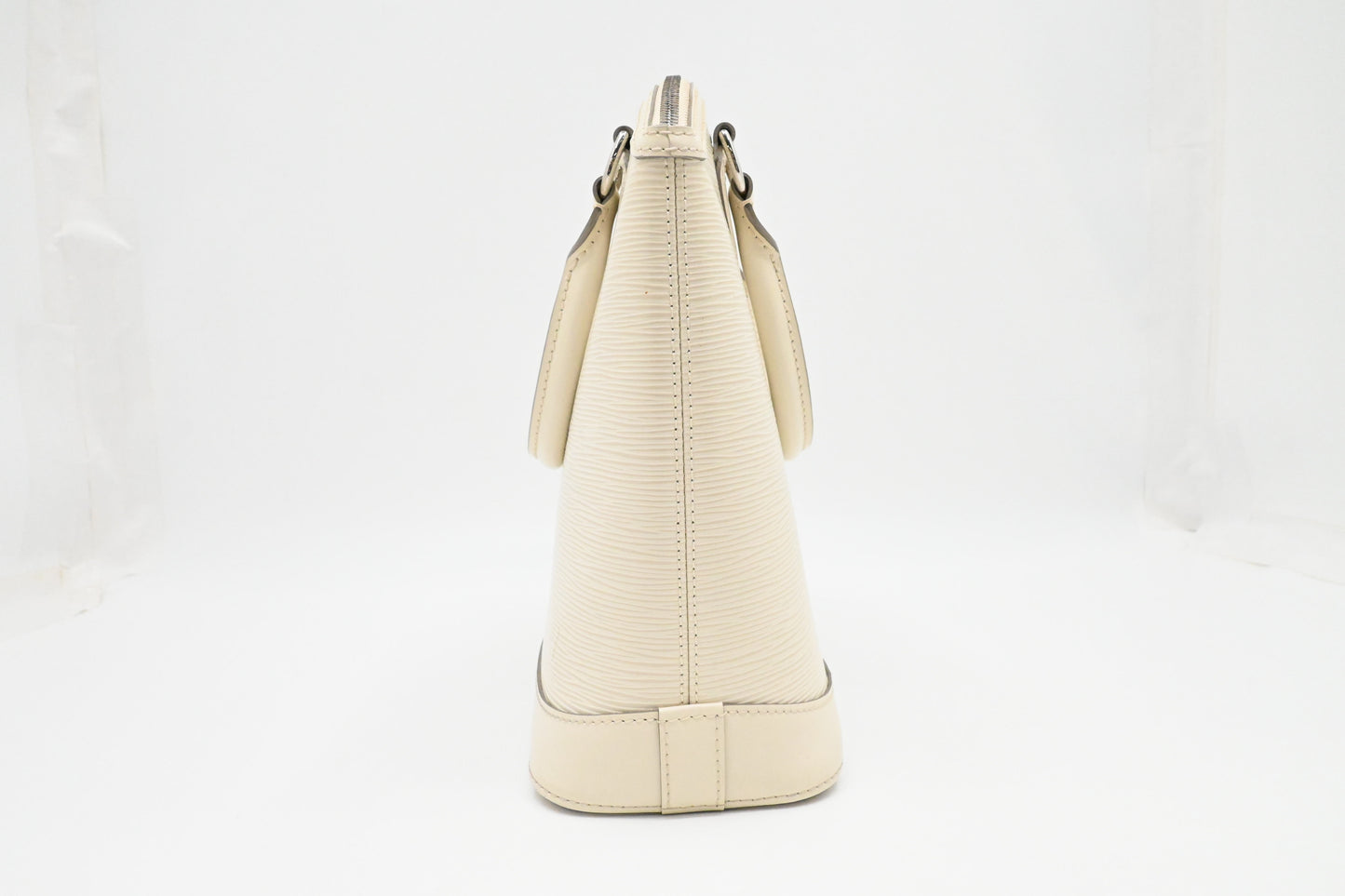 Louis Vuitton Lockit Vertical Handbag in Epi White leather