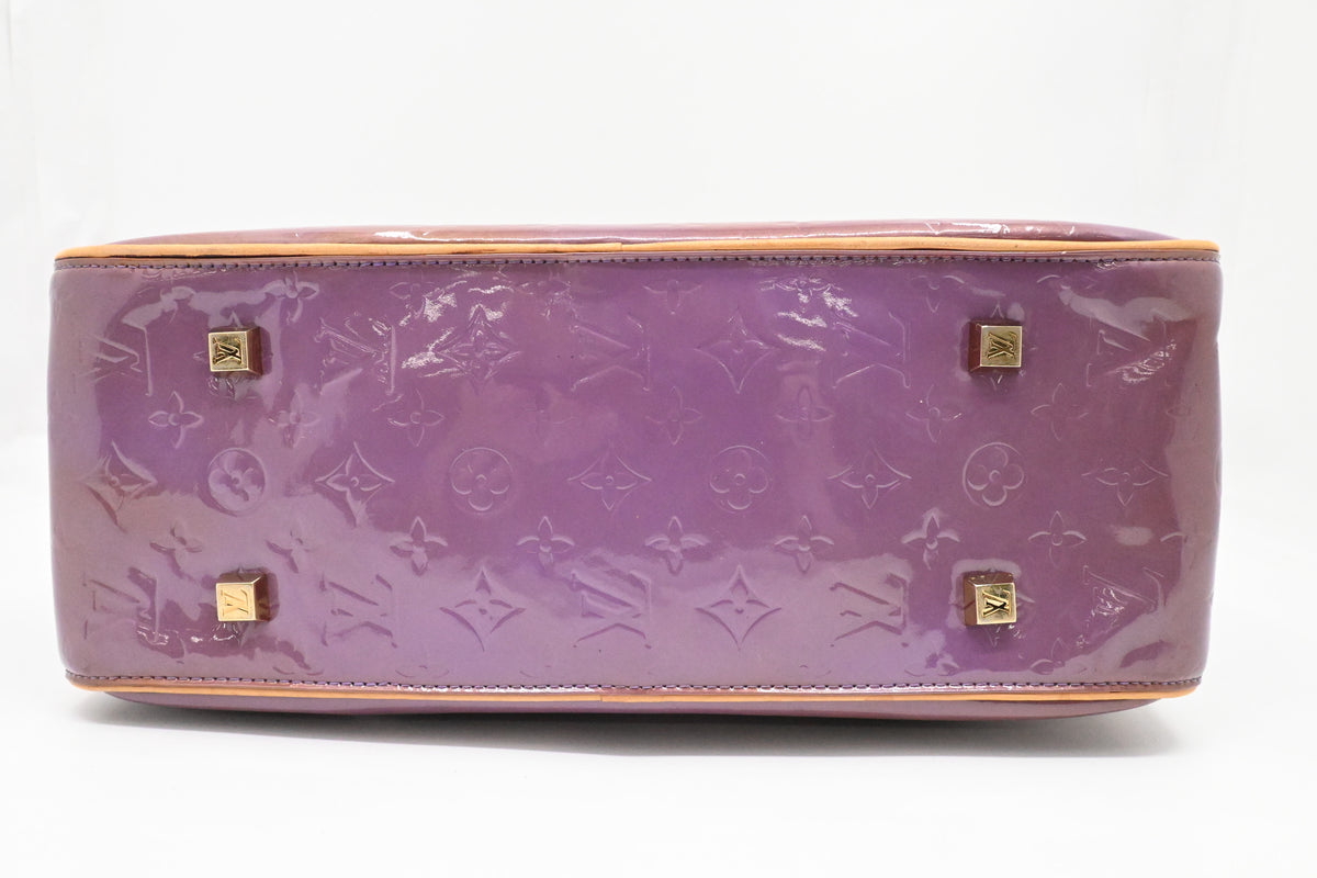 Louis Vuitton Sutton in Purple Vernis Leather