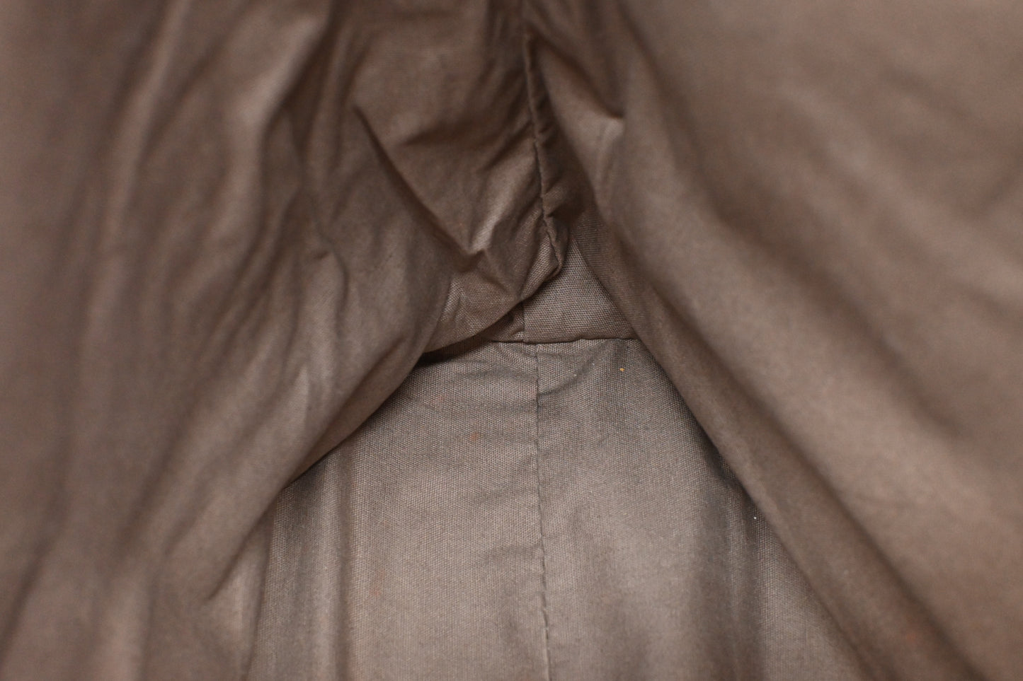 Bottega Veneta Messenger Bag in Beige Gradient Intrecciato Leather