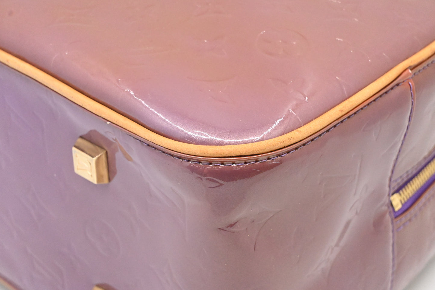 Louis Vuitton Sutton in Purple Vernis Leather