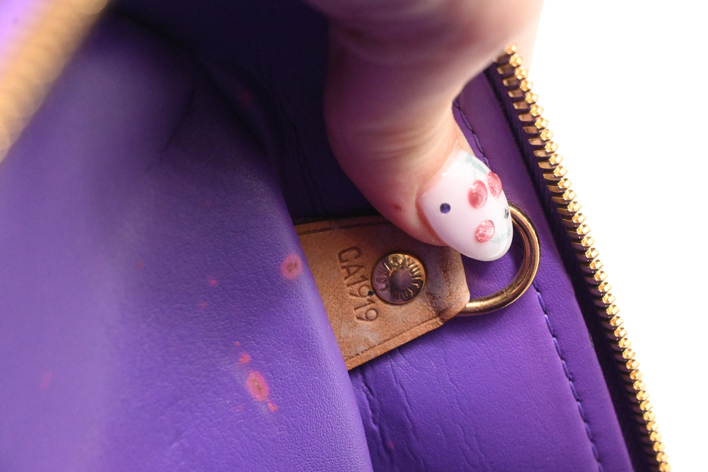 Louis Vuitton Sutton in Purple Vernis Leather