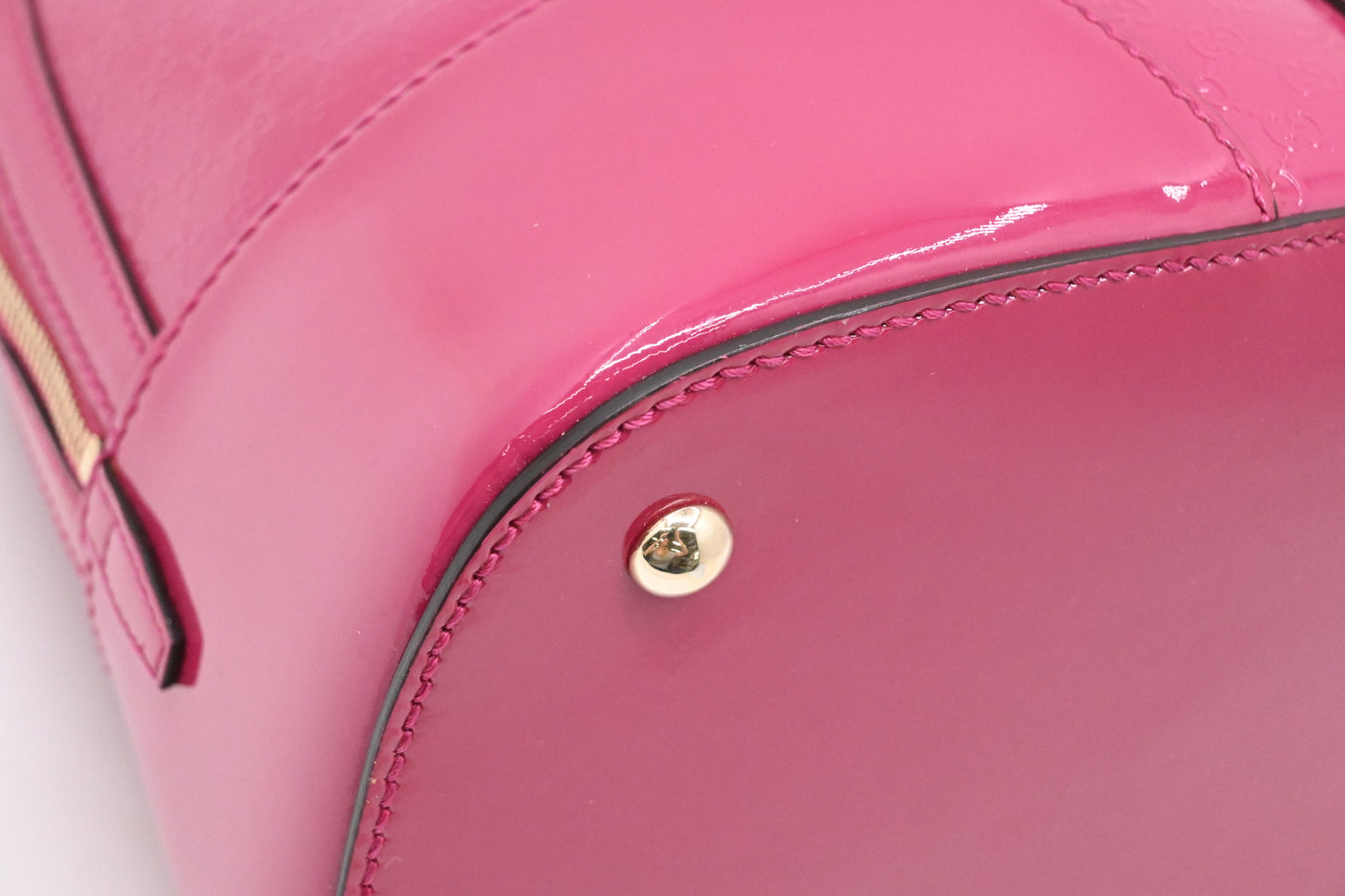 Gucci Nice Dome in Pink Microguccissima Leather