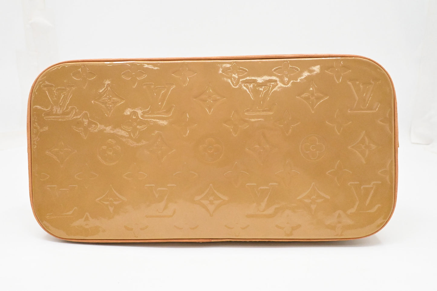 Louis Vuitton Houston in Beige Vernis Leather