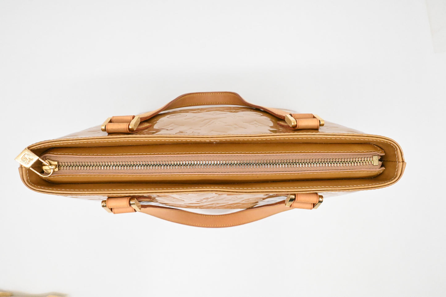 Louis Vuitton Houston in Beige Vernis Leather