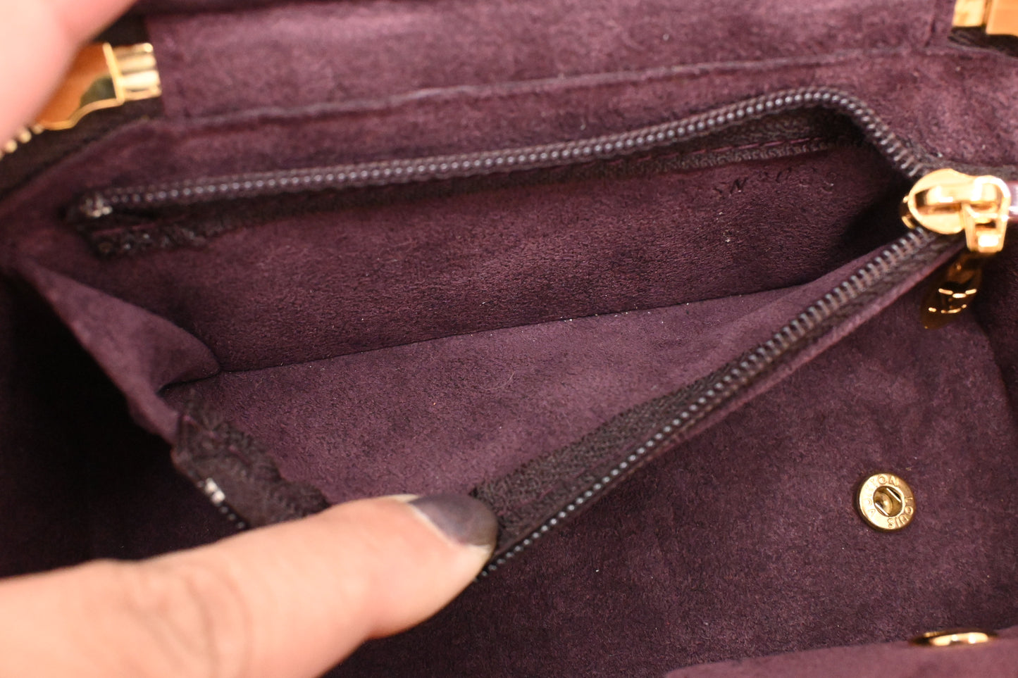 Louis Vuitton Jewelry Case in Amarante Vernis