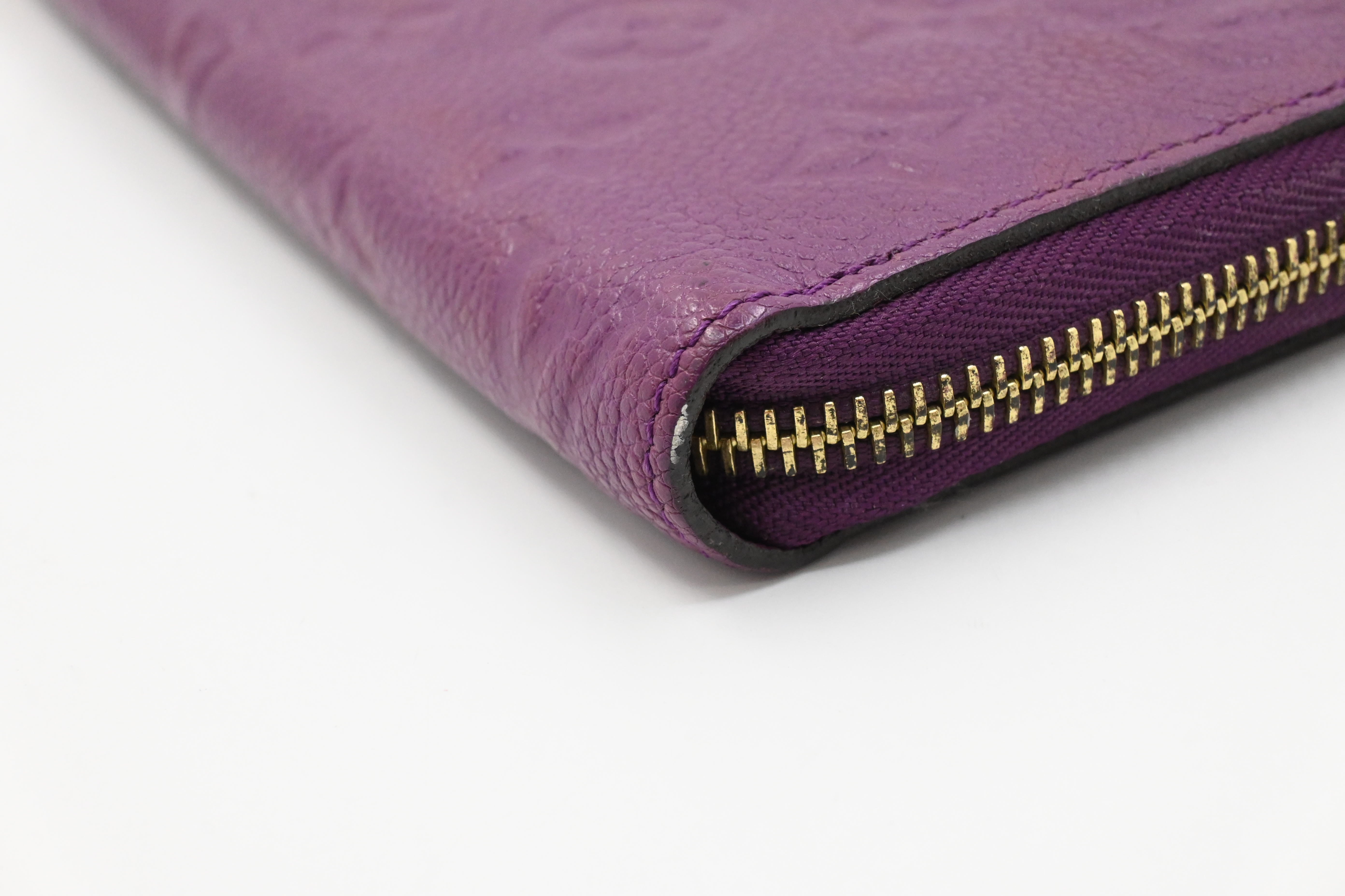 Louis Vuitton Zippy Wallet in Purple Empreinte Leather – Weekly