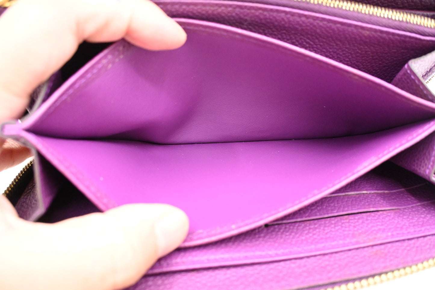 Louis Vuitton Zippy Wallet in Purple Empreinte Leather