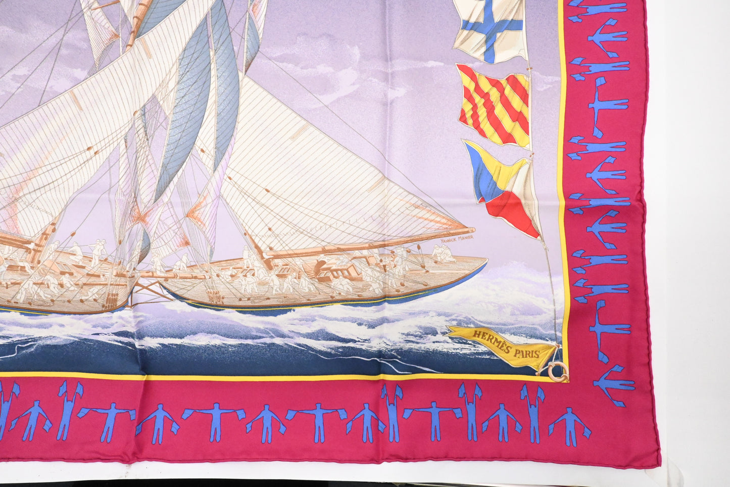 Hermes 'En Course' Carre 90 in Fuchsia Silk