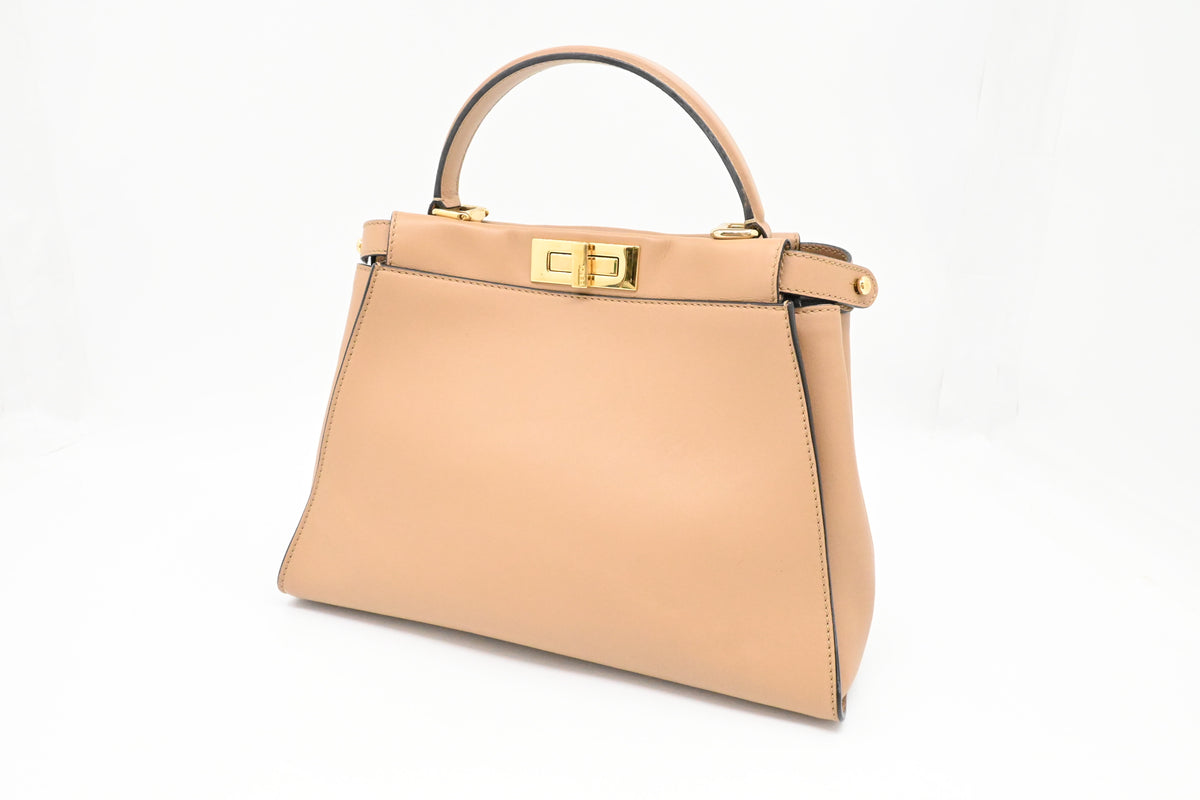 Fendi Medium Peekaboo in Beige Leather