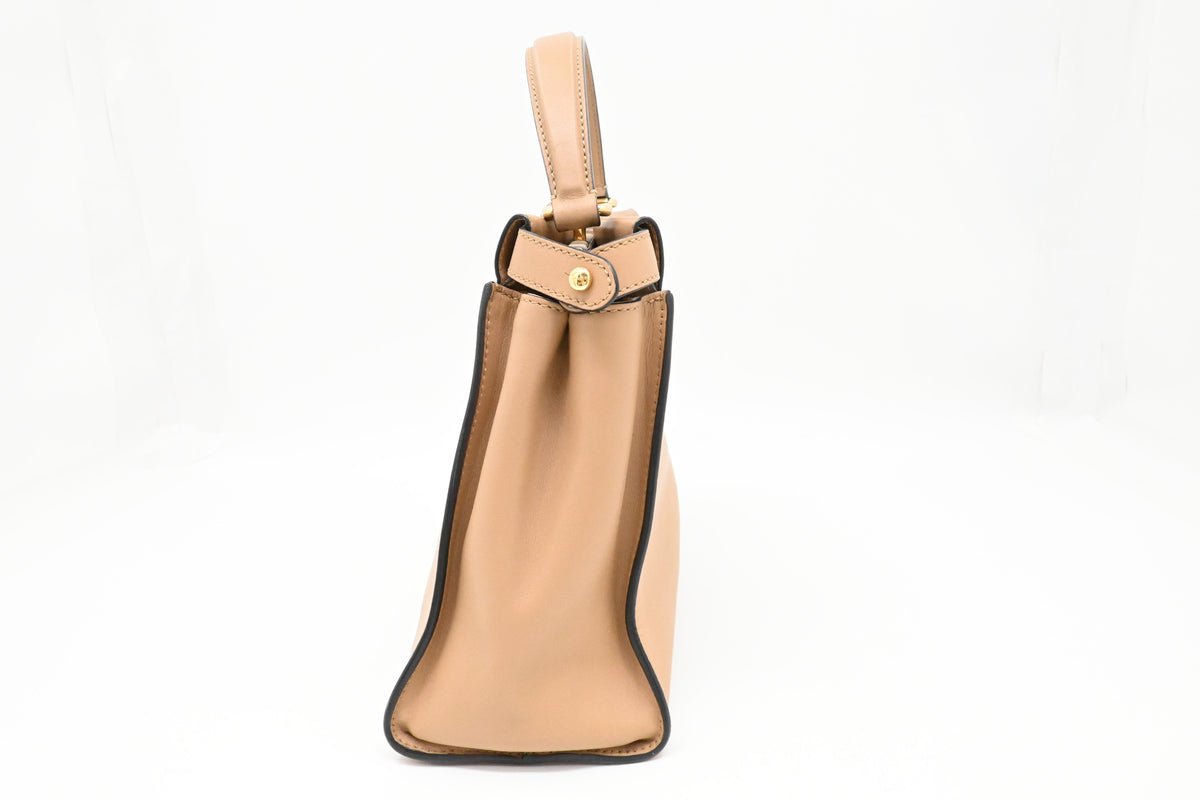 Fendi Medium Peekaboo in Beige Leather