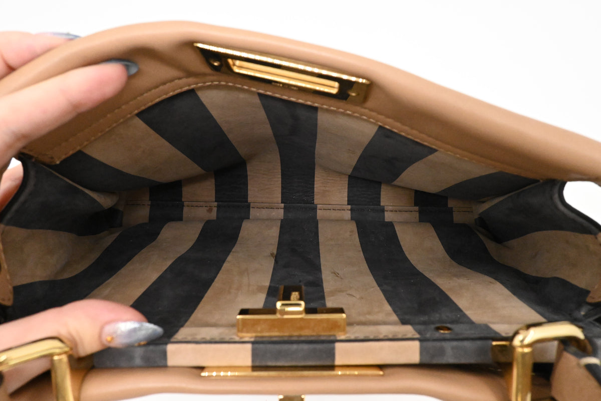 Fendi Medium Peekaboo in Beige Leather