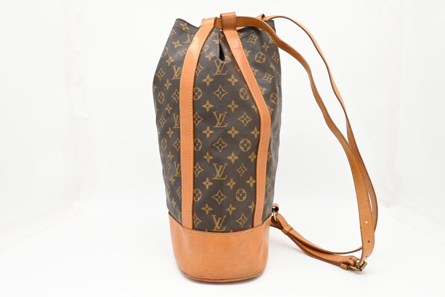 Louis Vuitton Randonnee GM in Monogram Canvas