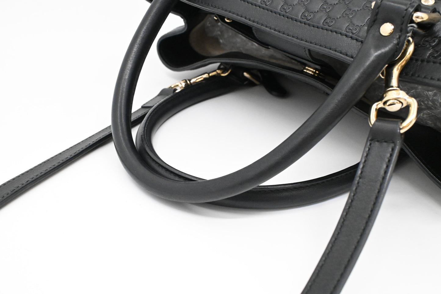 Gucci Handbag in Black Microguccissima Leather