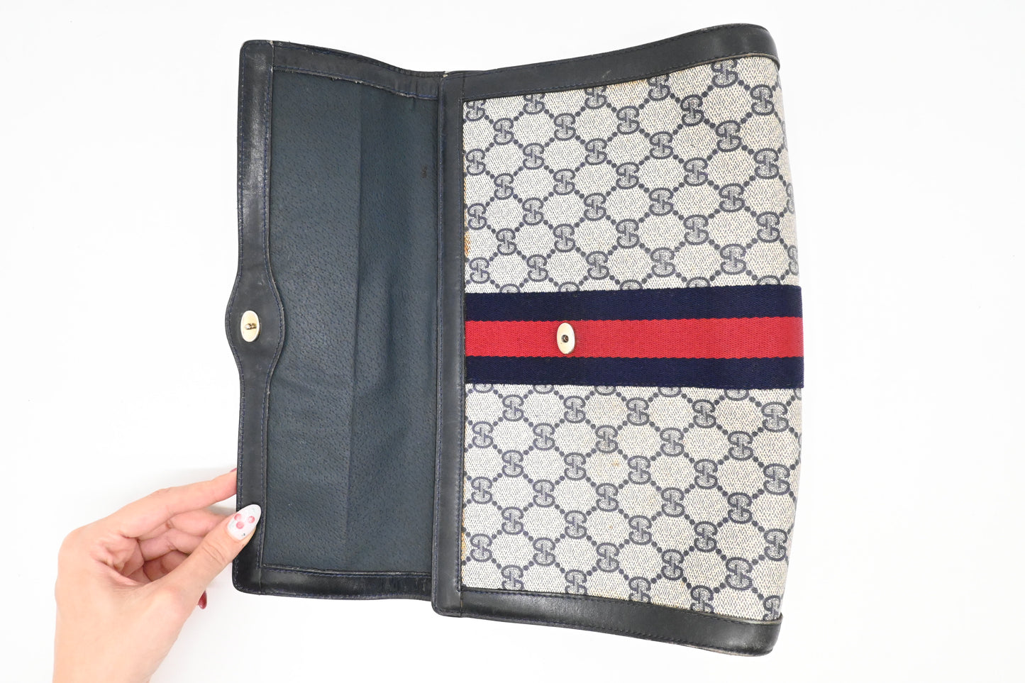 Gucci Clutch in Navy Blue GG Supreme Canvas