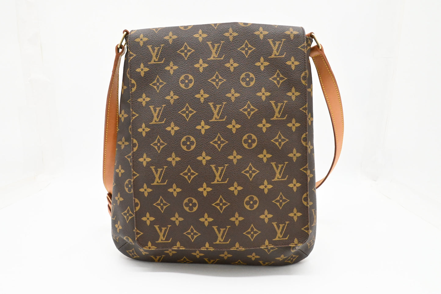 Louis Vuitton Musette Salsa GM in Monogram Canvas