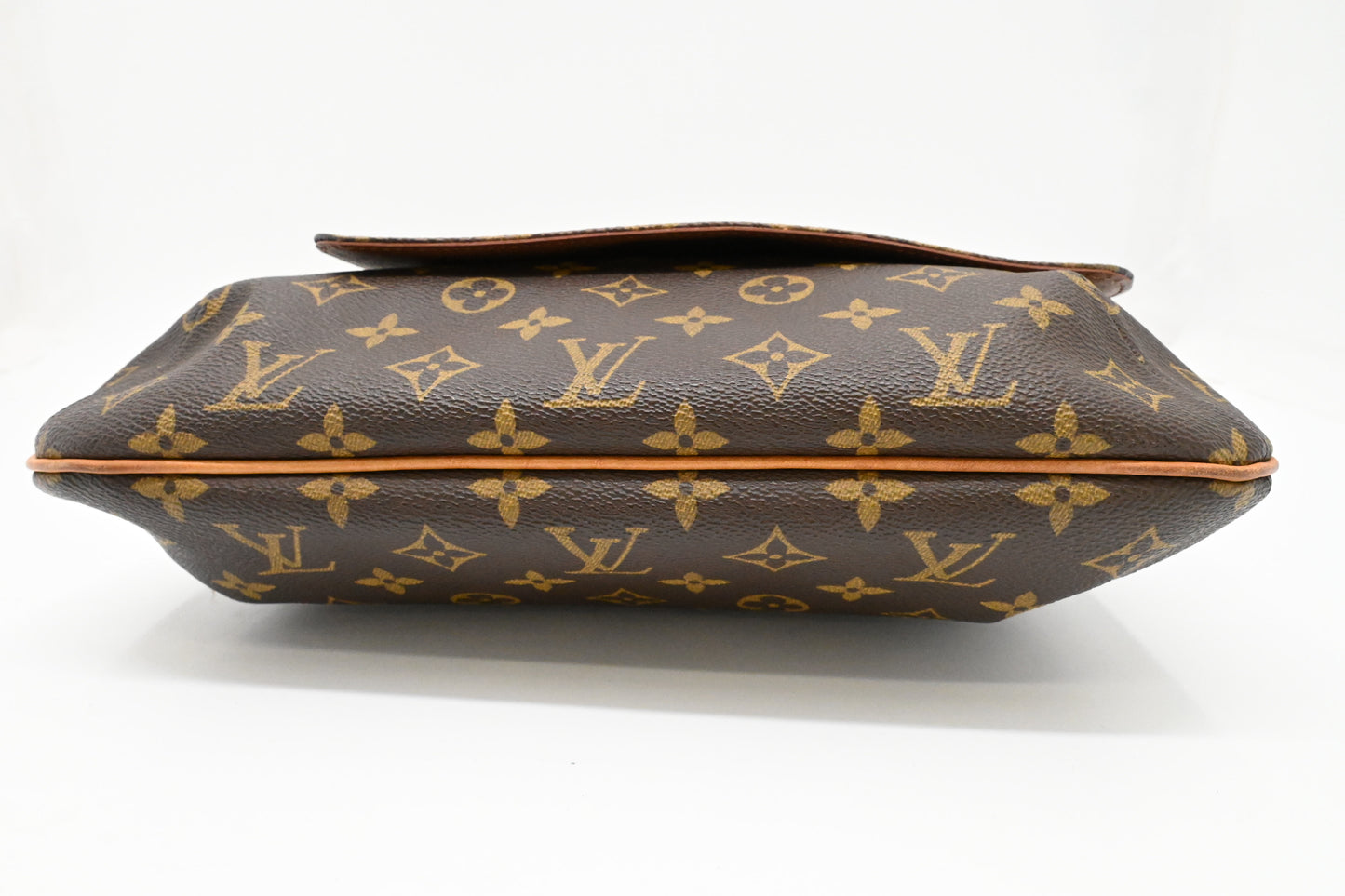 Louis Vuitton Musette Salsa GM in Monogram Canvas