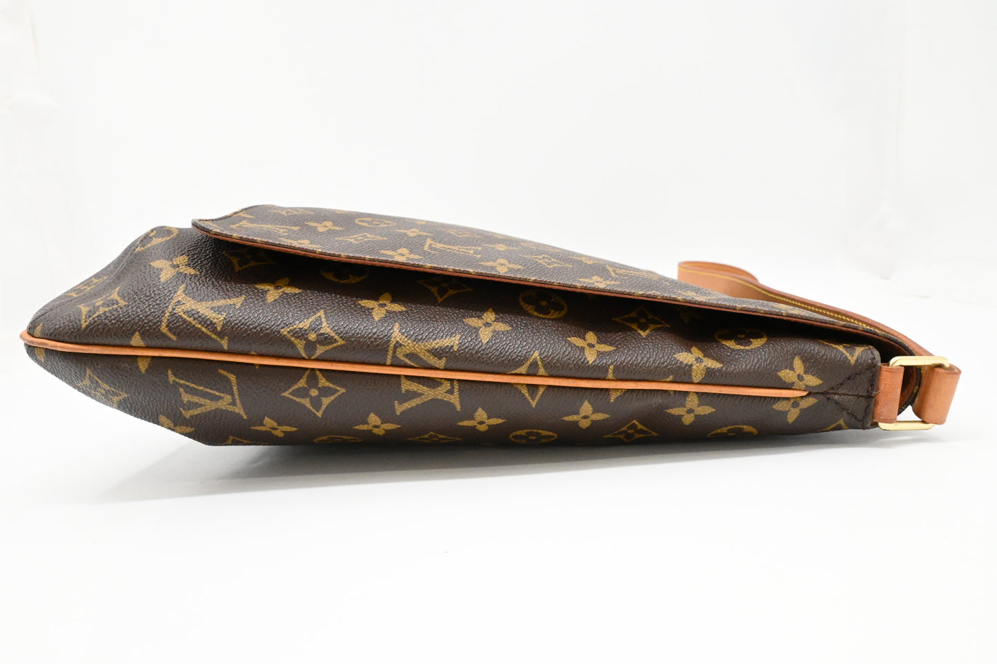 Louis Vuitton Musette Salsa GM in Monogram Canvas