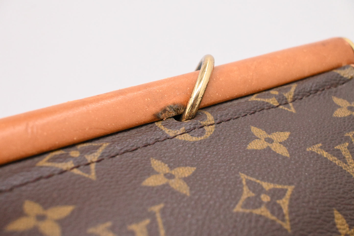 Louis Vuitton Sac Chasse in Monogram Canvas